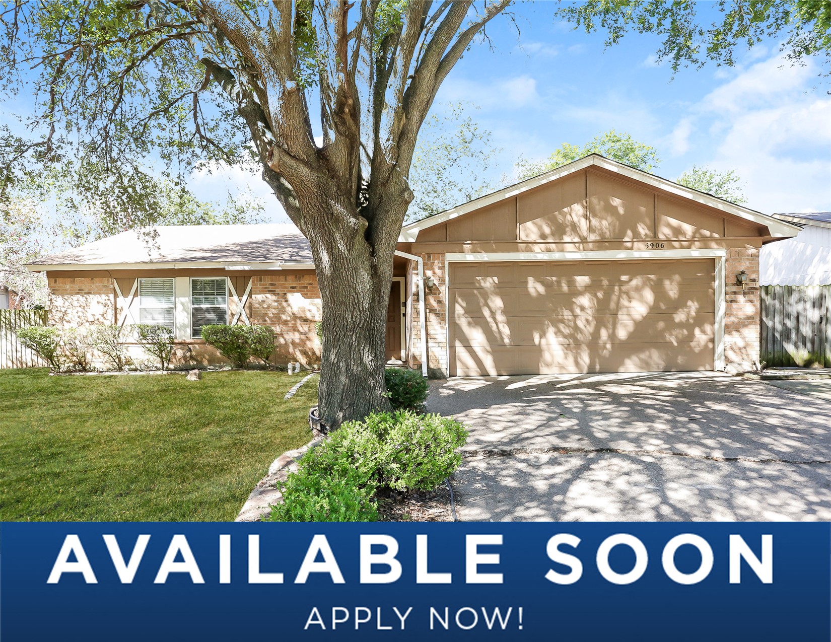 5906 Willow View Dr 3 Beds House for Rent - Photo Gallery 1