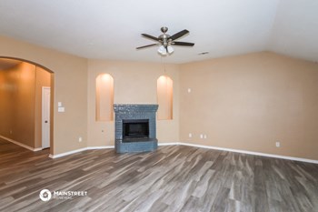 6801 Sierra Madre Dr 3 Beds House for Rent - Photo Gallery 3
