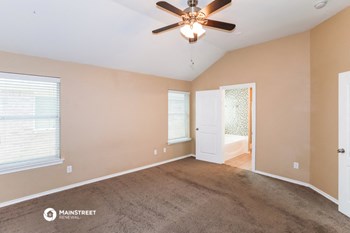 6801 Sierra Madre Dr 3 Beds House for Rent - Photo Gallery 9