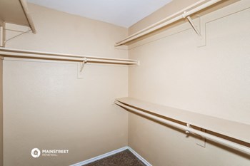 6801 Sierra Madre Dr 3 Beds House for Rent - Photo Gallery 11