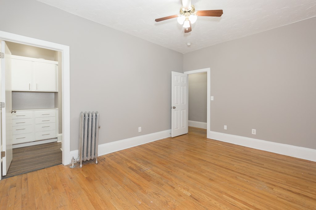 St. Regis 3 Bedroom Apartments