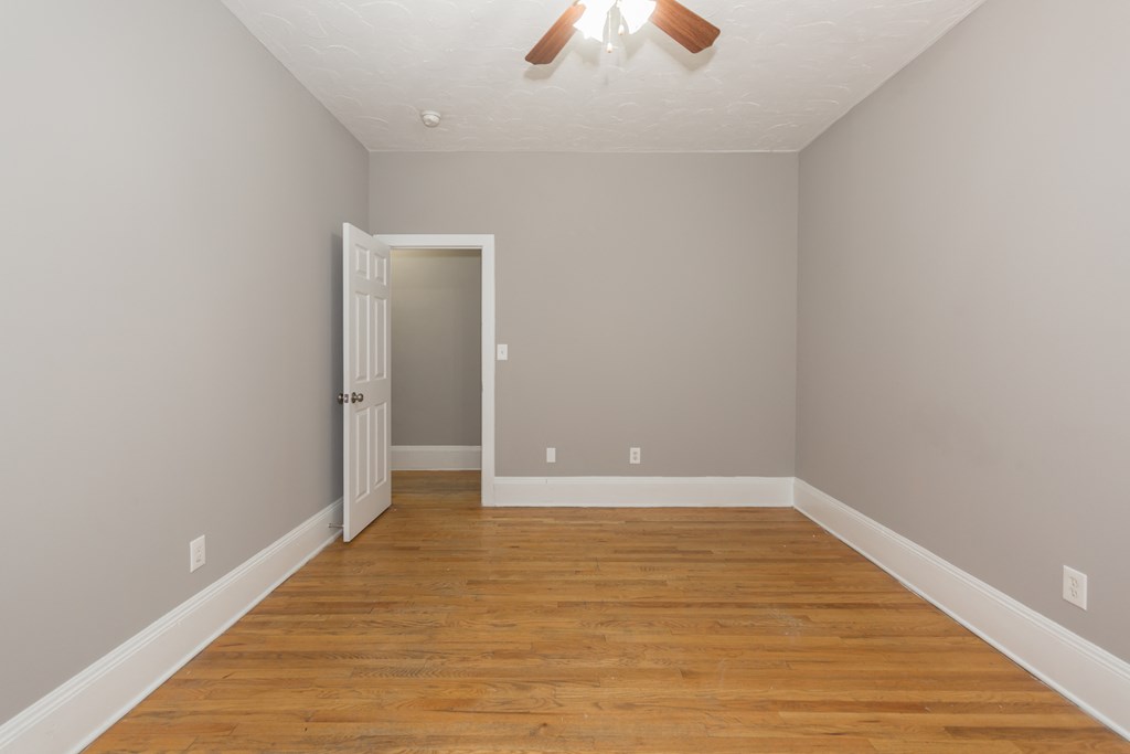 St. Regis 3 Bedroom Apartments