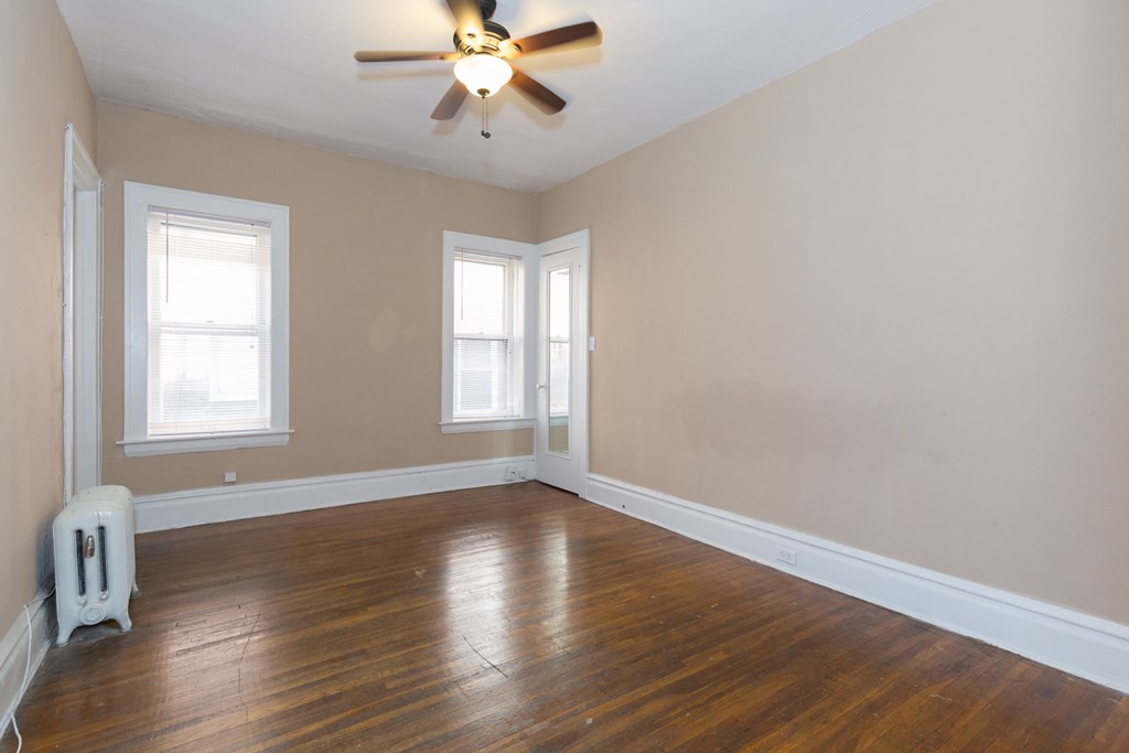 St. Regis 3 Bedroom Apartments