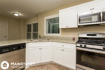 1035 Bettina Ct SW 3 Beds House for Rent - Photo Gallery 6