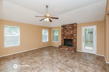 2951 Seguin Trail 3 Beds House for Rent - Photo Gallery 4
