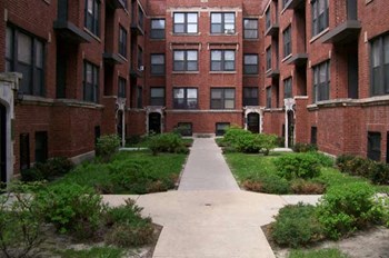 5630-5638 South Michigan 2-3 Beds Apartment for Rent - Photo Gallery 2