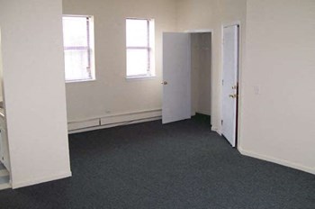 5630-5638 South Michigan 2-3 Beds Apartment for Rent - Photo Gallery 3