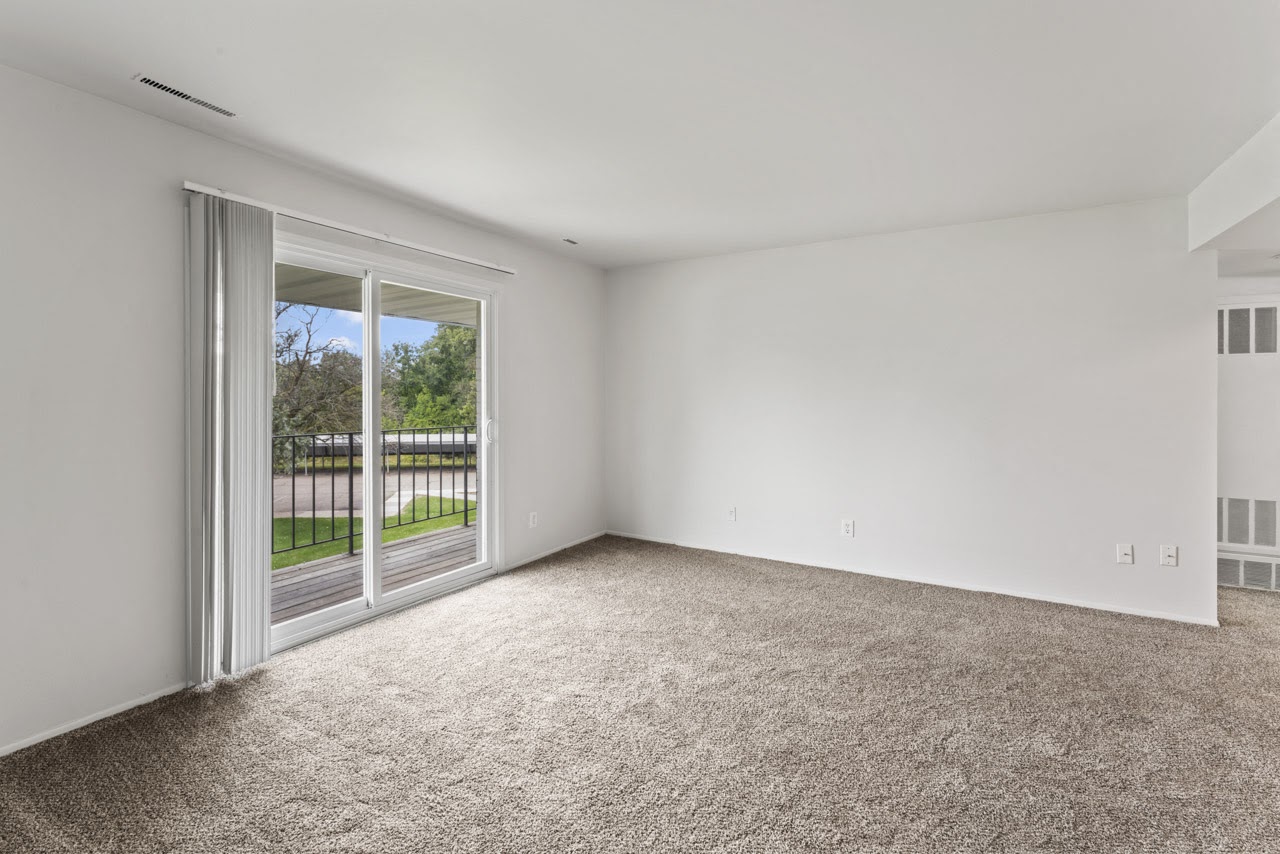 Apple Creek 1 BR 1 Ba