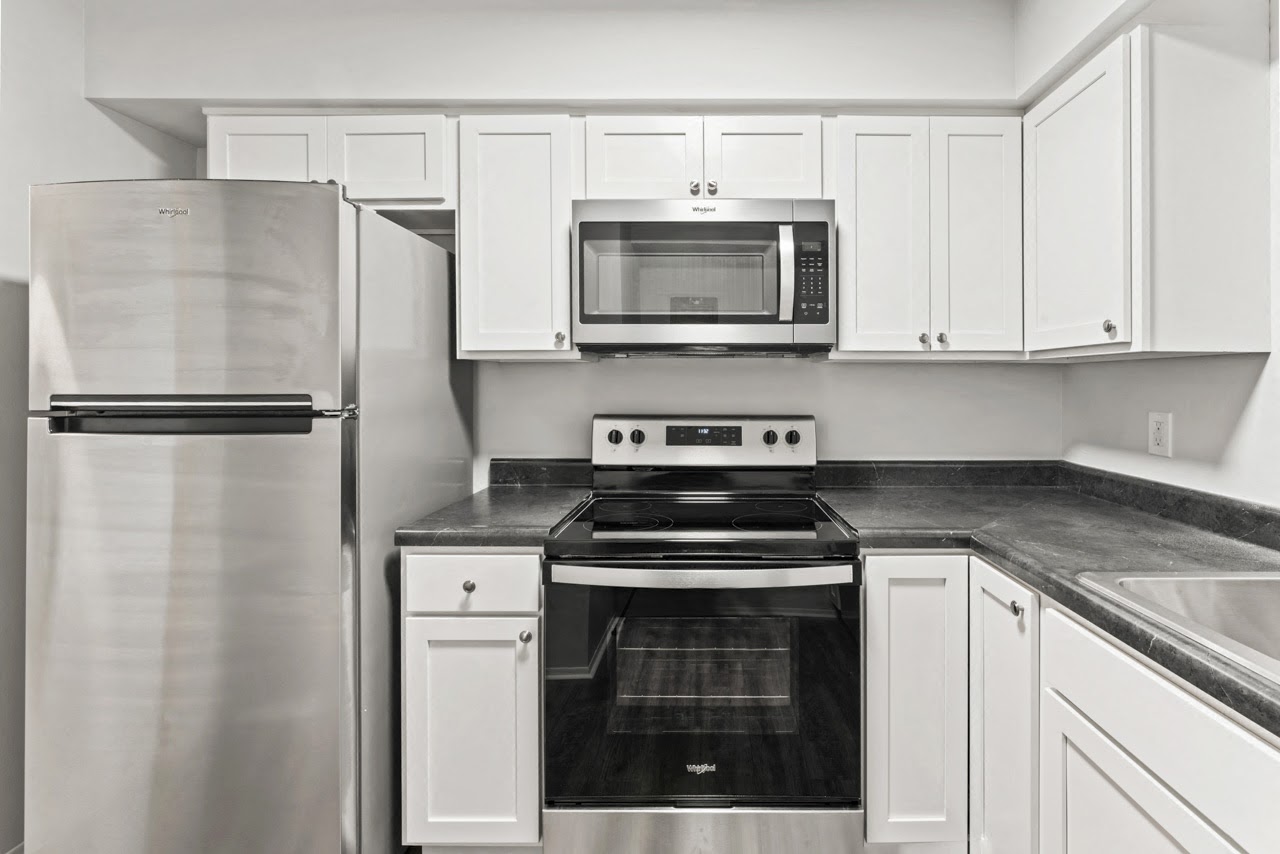 Apple Creek 1 BR 1 Ba