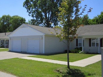 3055 N. Genesee Rd. 2 Beds Apartment, Townhouse for Rent - Photo Gallery 6