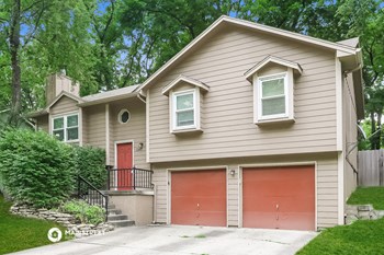 1267 NE Tudor Rd 3 Beds House for Rent - Photo Gallery 2