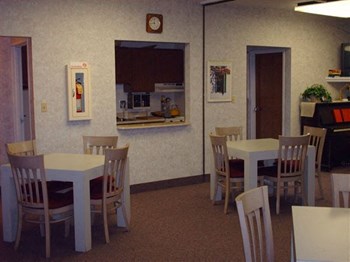 35150 W. 8 Mile Rd. 1-2 Beds Apartment, Townhouse for Rent - Photo Gallery 5