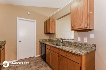 4206 Village Trace Blvd 3 Beds House for Rent - Photo Gallery 6