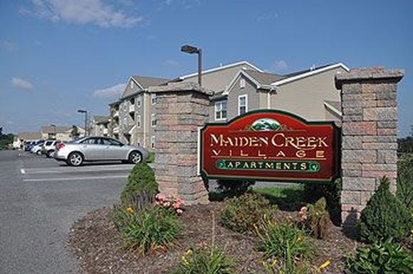 Maidencreek Village Sign
