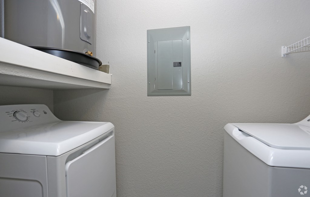 Apartment-Near-LakeConroe-Conroe-Encore-At-Westfrok