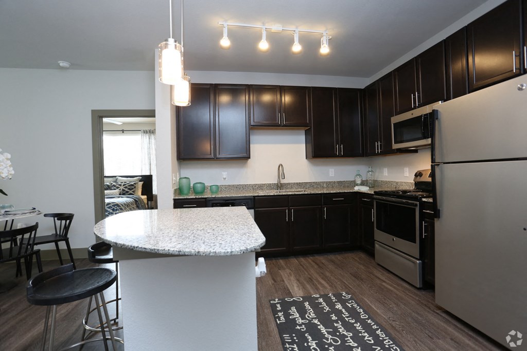 encore apartments in north montgomery county