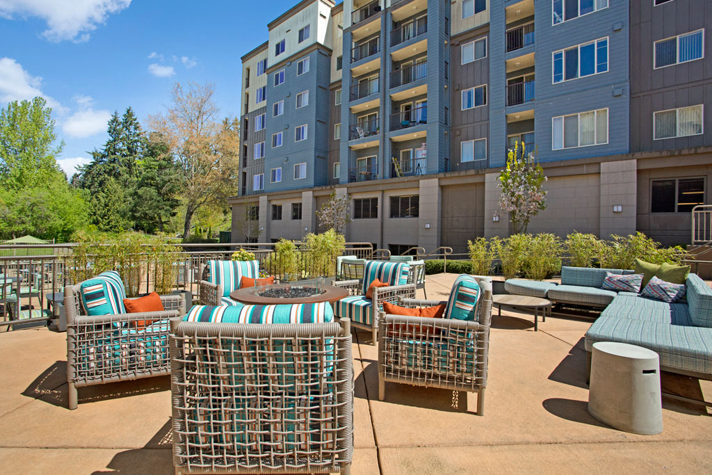 Pool Deck with Fire Pit | Apartments For Rent In Shoreline WA | Echo Lake