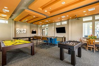Resident Lounge With Billiards