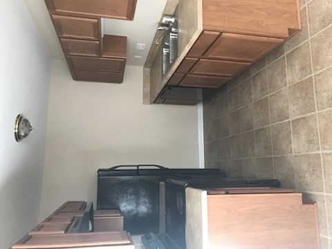 103 Midway Drive 1-2 Beds Apartment for Rent - Photo Gallery 4