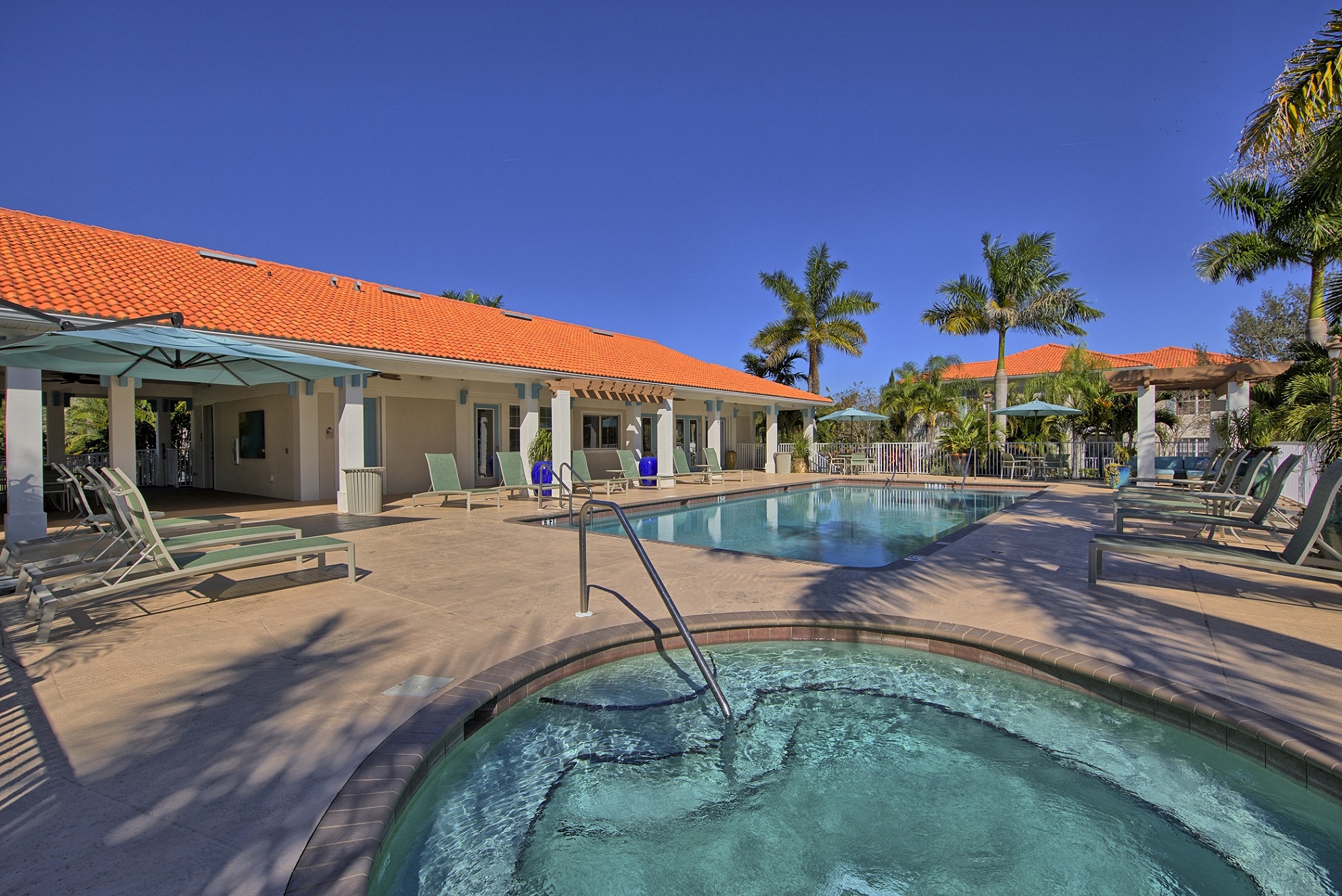 Apartments in North Port FL Toledo Club Luxury Apartments