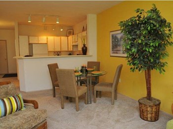 8340 SW Apple Way 1-3 Beds Apartment for Rent - Photo Gallery 6