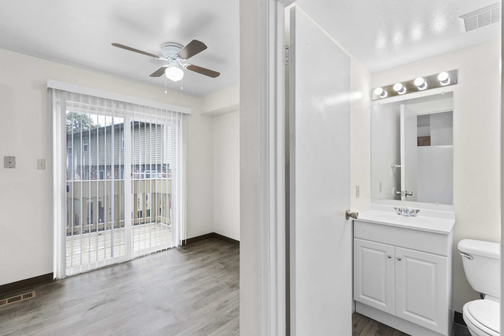 Dining room with patio access in the 3 bedroom townhome at Stonebridge Townhomes