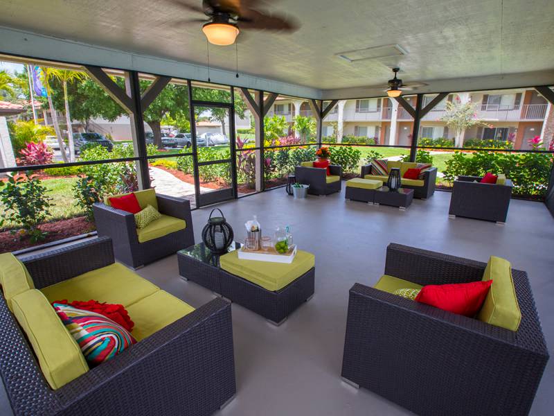 Pavilions At Monterey