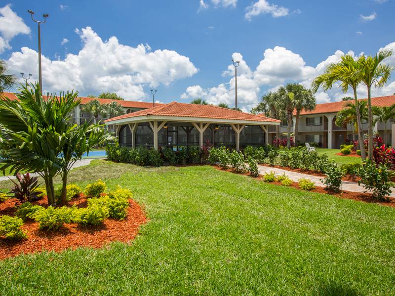 Pavilions At Monterey