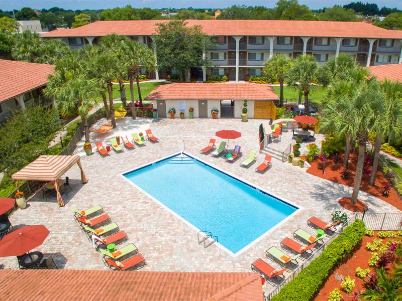 Pavilions At Monterey