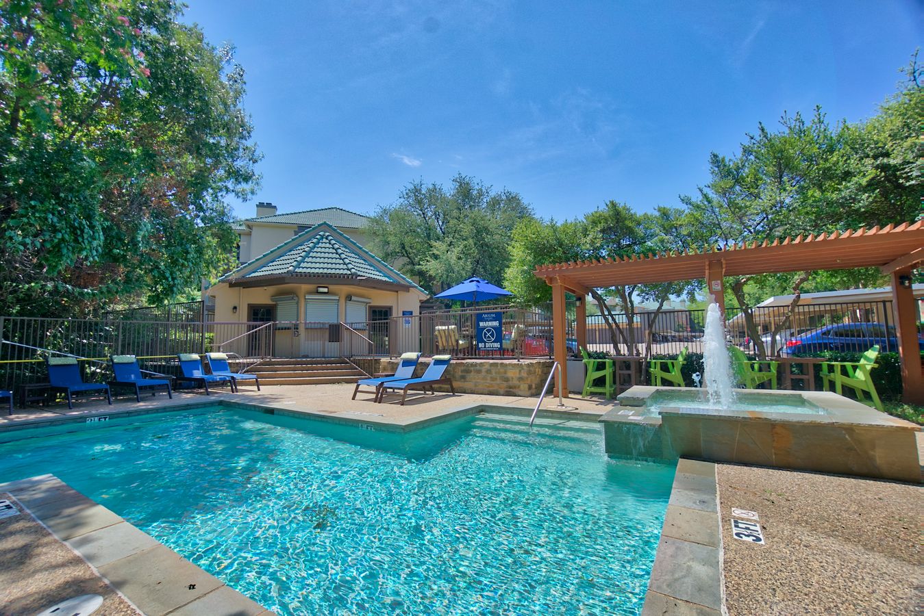 ARIUM Cliffside Apartments, 1635 Jefferson Cliffs Way ...