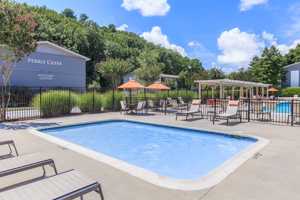 the swimming pool at the retreat at thousand oaks resort and spa