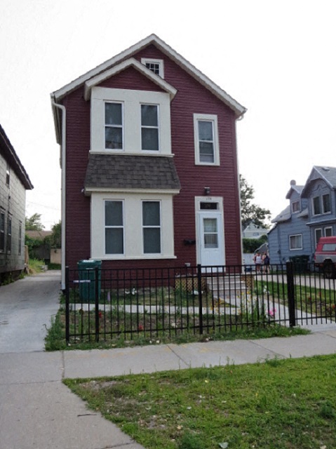 749 University Ave 1-4 Beds Apartment for Rent - Photo gallery 4
