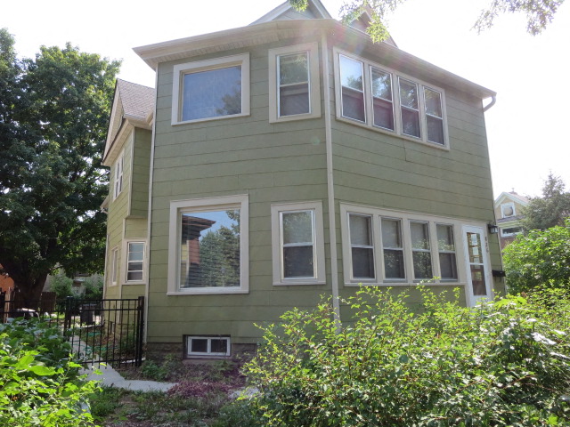 749 University Ave 1-4 Beds Apartment for Rent - Photo gallery 3