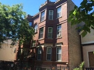 3572-74 W Cortland Street 2 Beds Apartment for Rent