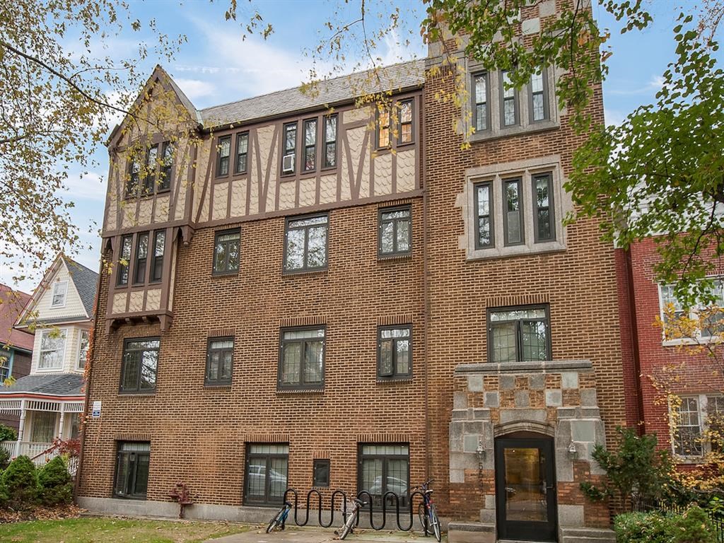 Best Apartments for Rent in South Side Chicago - Chicago, IL | RENTCafé