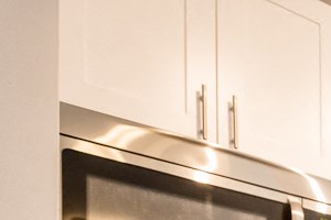 uchicago university of chicago roommate matching kitchen renovated hyde park chicago apartment - Photo Gallery 4