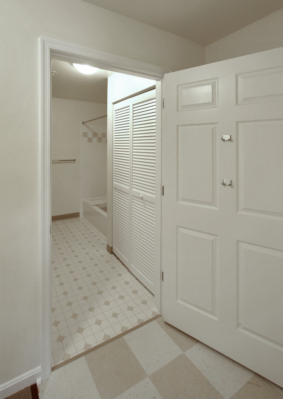 Cambridge Commons apartment hallway