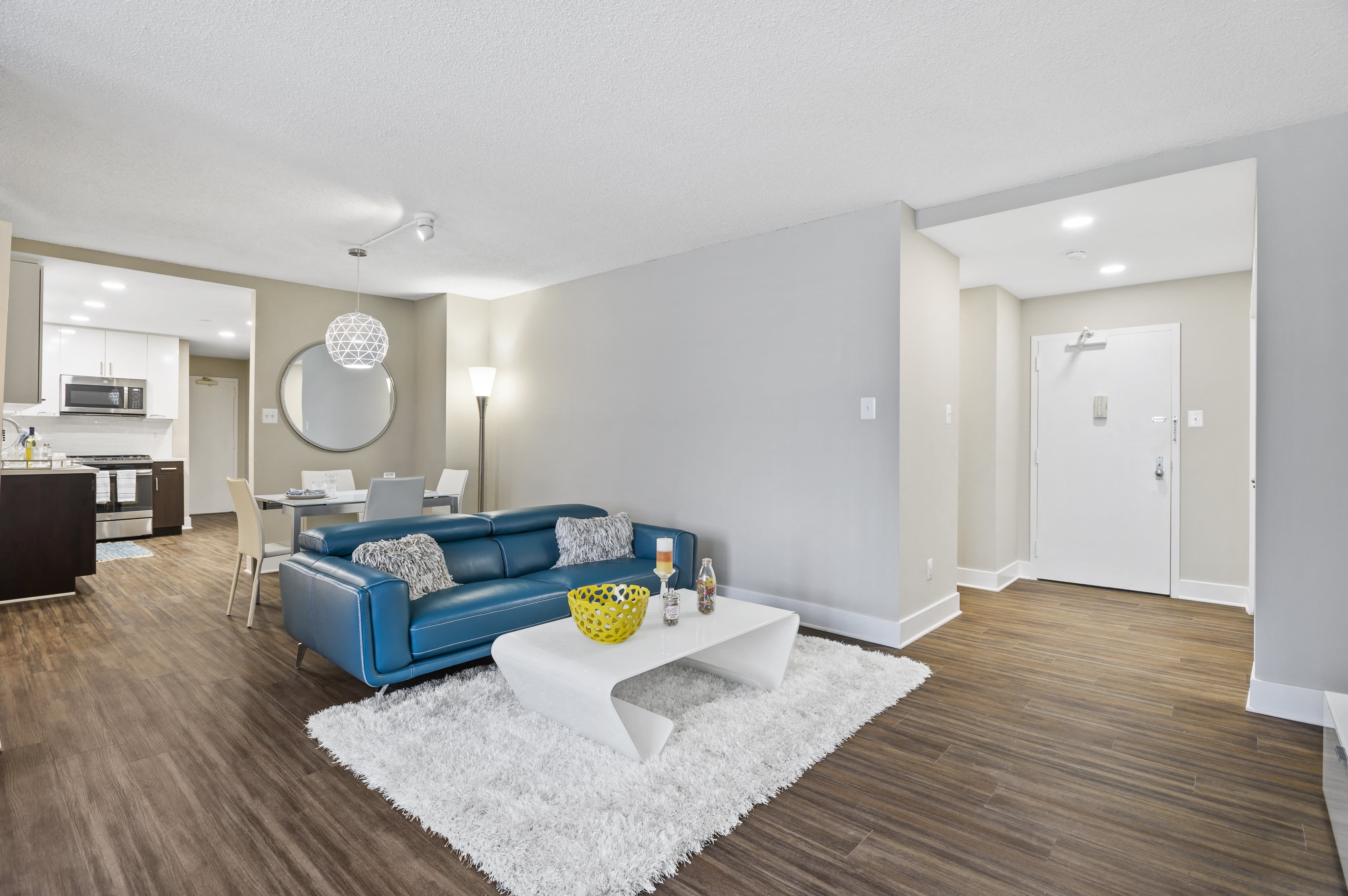 Photos and Video of Crystal Square Apartments in Arlington, VA