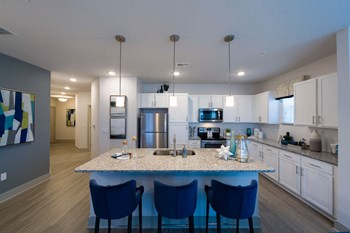 Ciel Luxury Apartments | Brand New Apartments in Jacksonville, FL - Photo Gallery 51