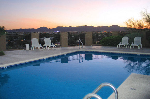 Altamira Apartments is a similar property to Encantada Tucson National located in Tucson