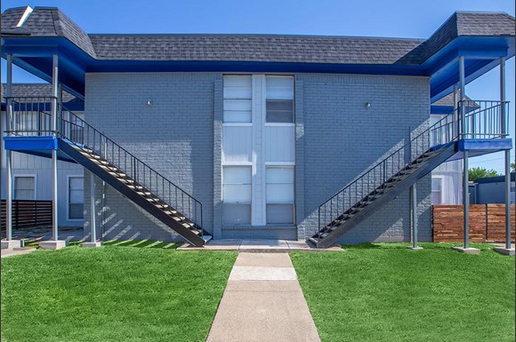 Bel Air Plano Apartments 3500 Hillridge Drive Plano Tx Rentcafe