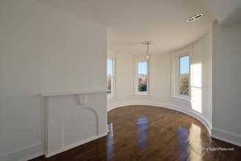 501 Seward Square, SE Studio-2 Beds Apartment for Rent - Photo Gallery 2