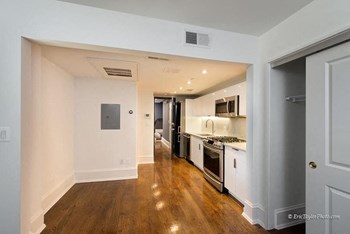 501 Seward Square, SE Studio-2 Beds Apartment for Rent - Photo Gallery 5