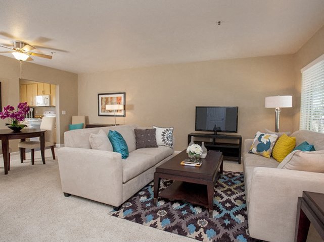 Living Room  l Davinci Apartments 