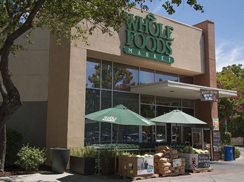Whole Foods  l Davinci Apartments 