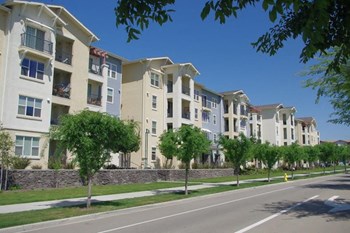 Exterior building from the street l Apartments in Dublin CA l Dublin Ranch Senior Apartments
