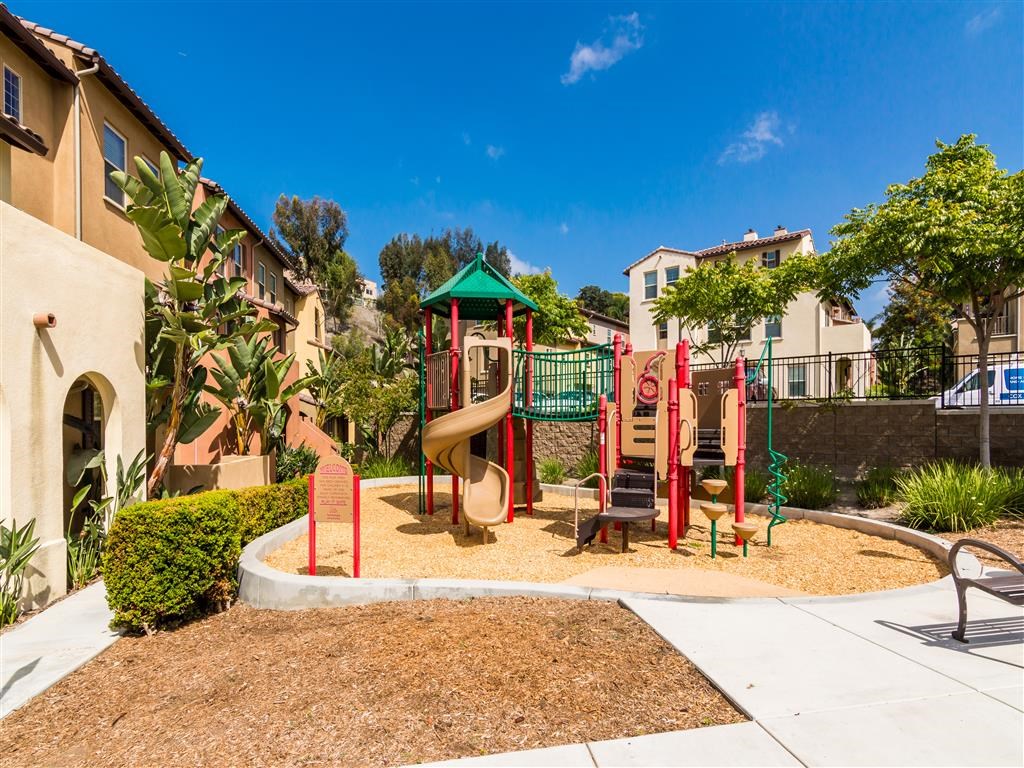 PIAZZA D ORO Apartments, 3402 Piazza De Oro Way, Ste. 110, Oceanside