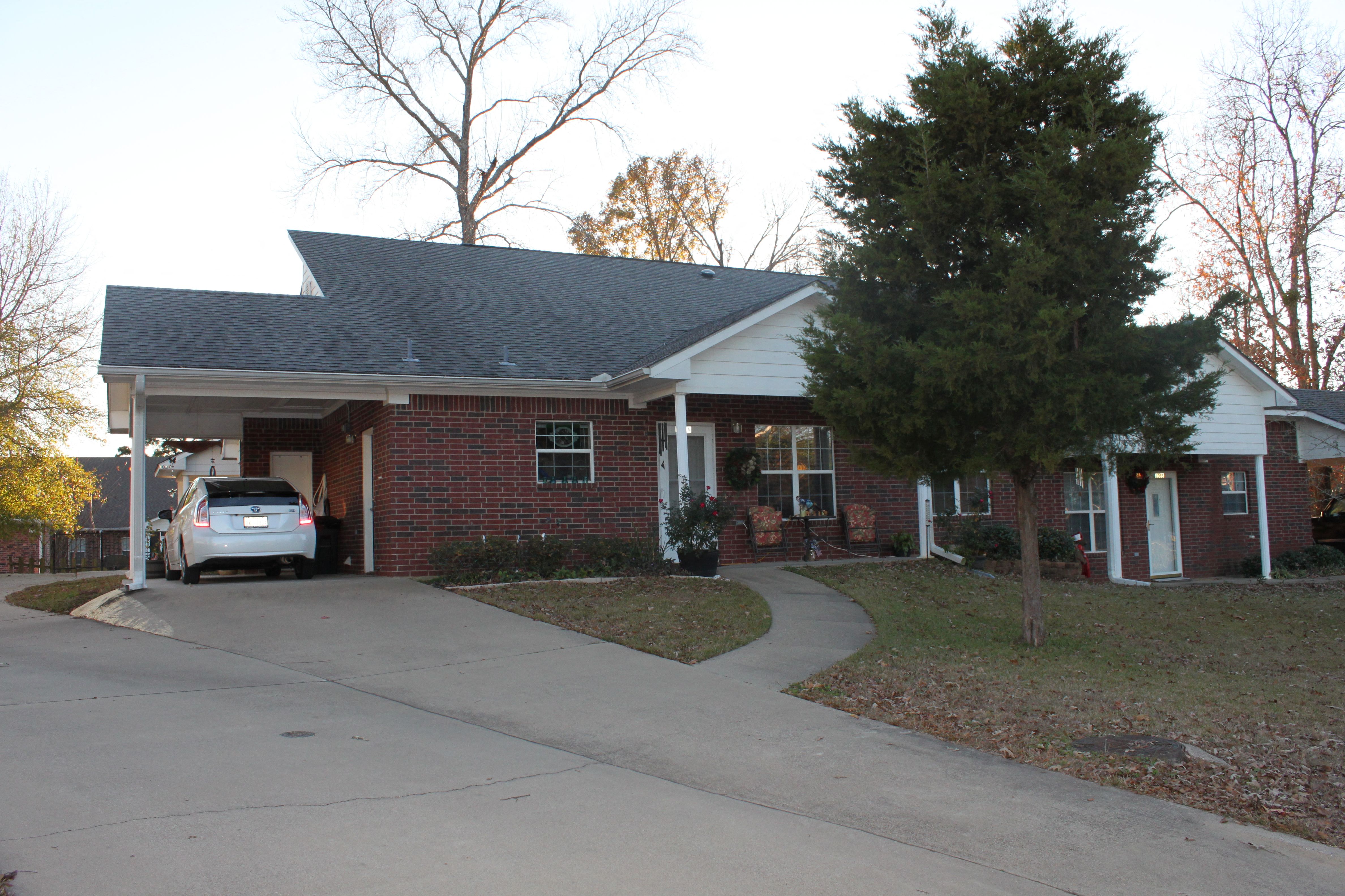 Photos and Video of Legends of Lindale in Lindale, TX