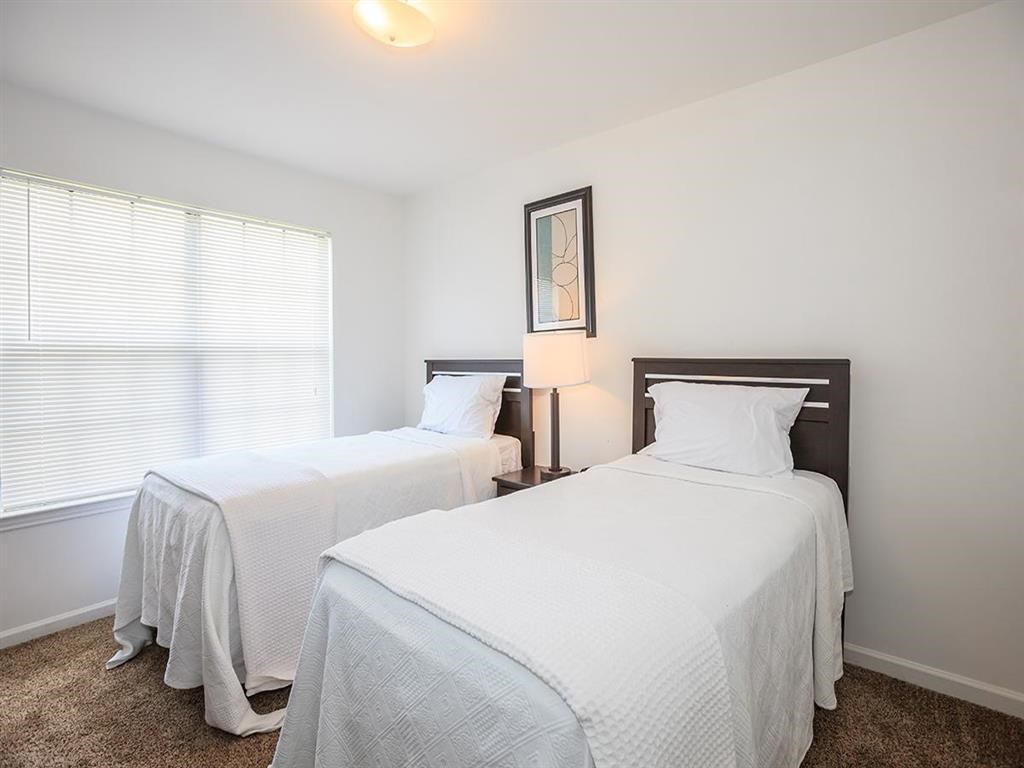 Rutherford Woodlands Apartments, 1310 North Rutherford Blvd