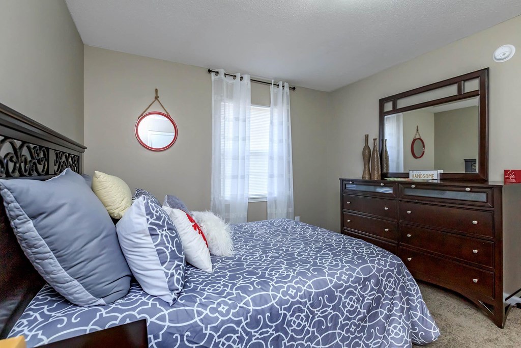 Eagles Crest At Durrett Apartments, 3371 Durrett Drive, Clarksville, TN